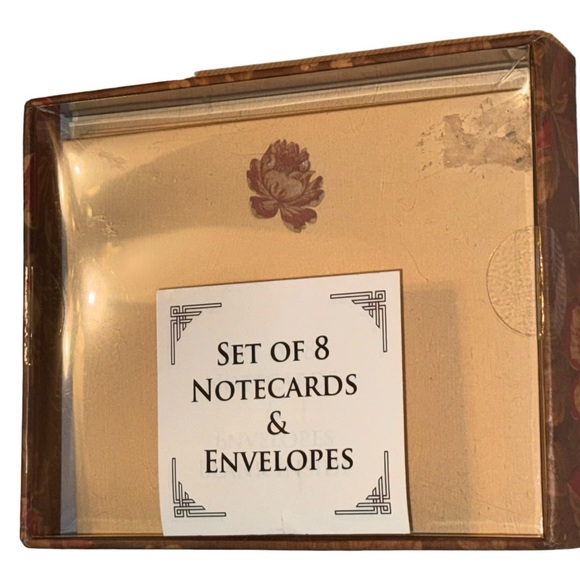 Barnes & Noble Ivory Vintage Notecards & Envelopes Set of 8 - Picture 8 of 9